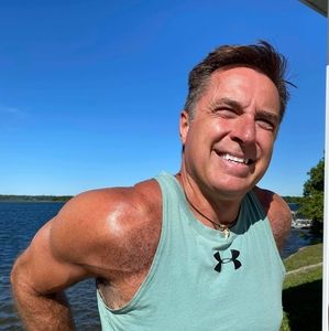 Meet your Posher, Pierre